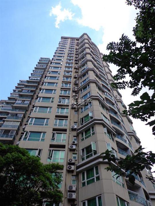 万航渡路嘉园低区-精装两房采光足-性价比